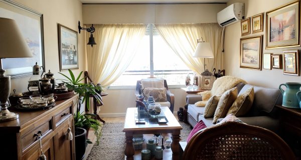 Living comedor al frente.